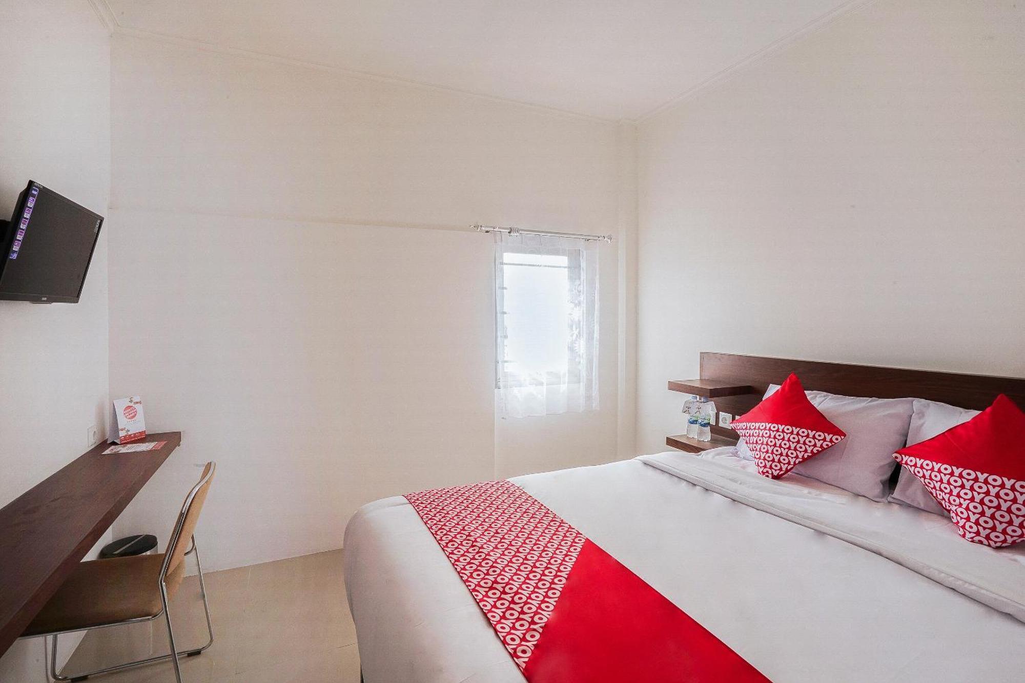 Super Oyo 2183 Cibeureum Residence Бандунг Экстерьер фото