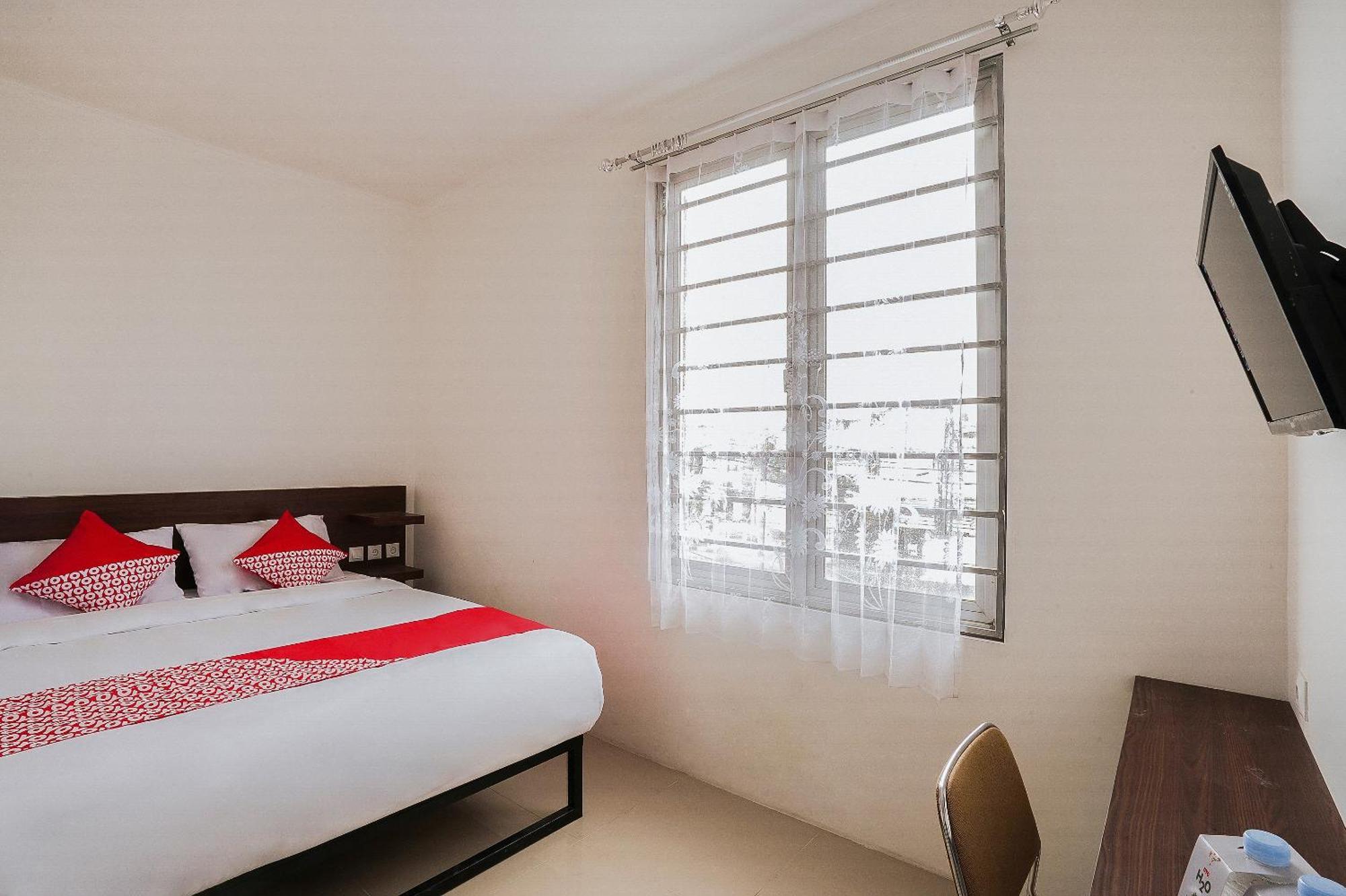 Super Oyo 2183 Cibeureum Residence Бандунг Экстерьер фото